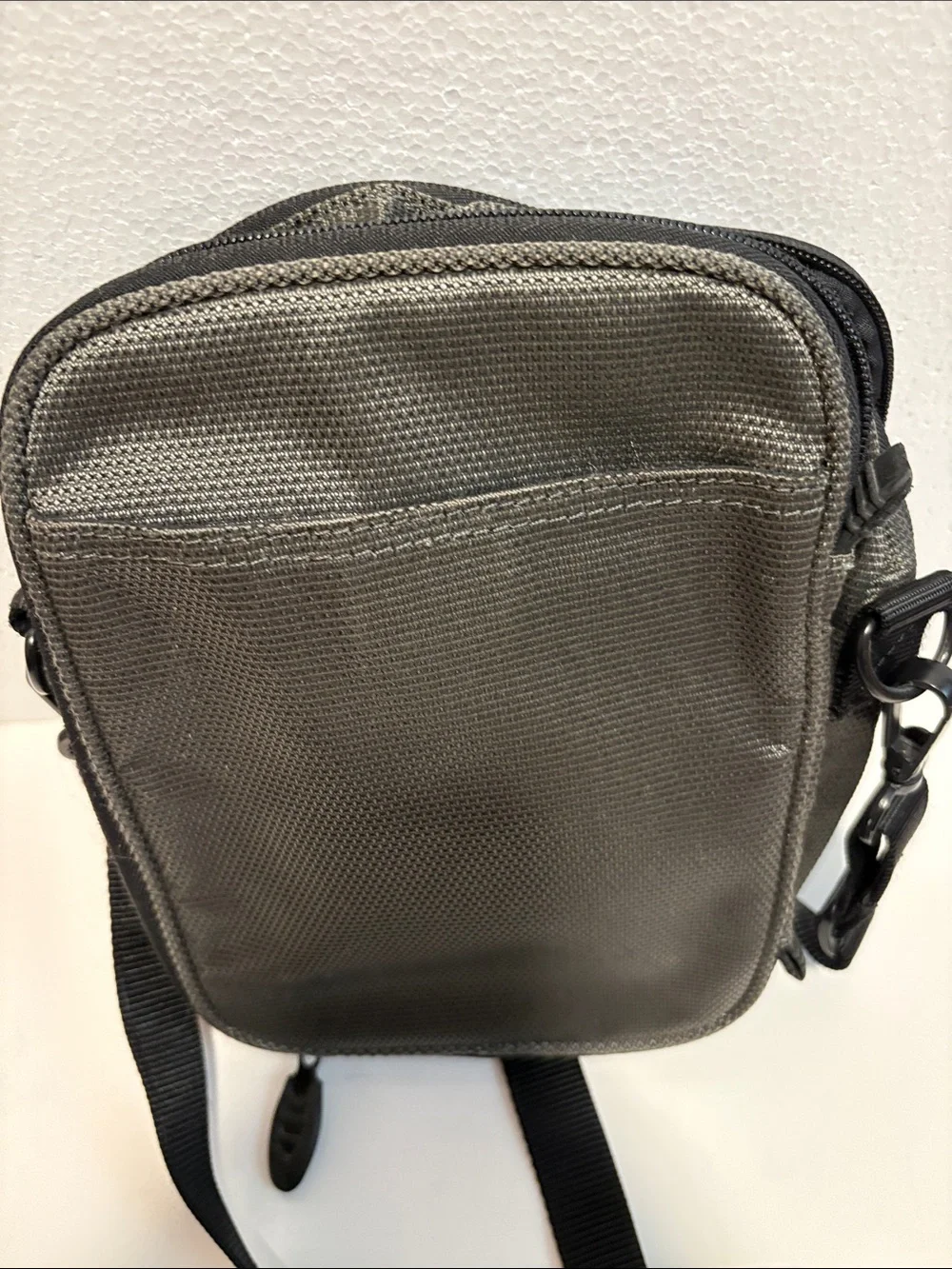 Tumi T2  Steel Green Charlton Organizer Bag